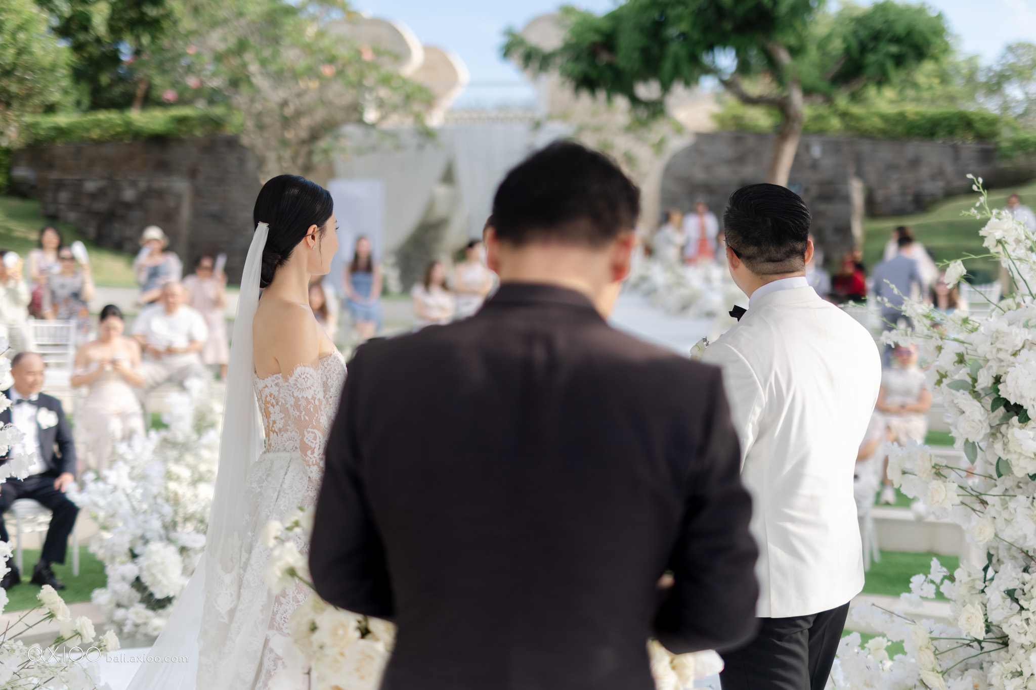Axioo: The Pulse of Love